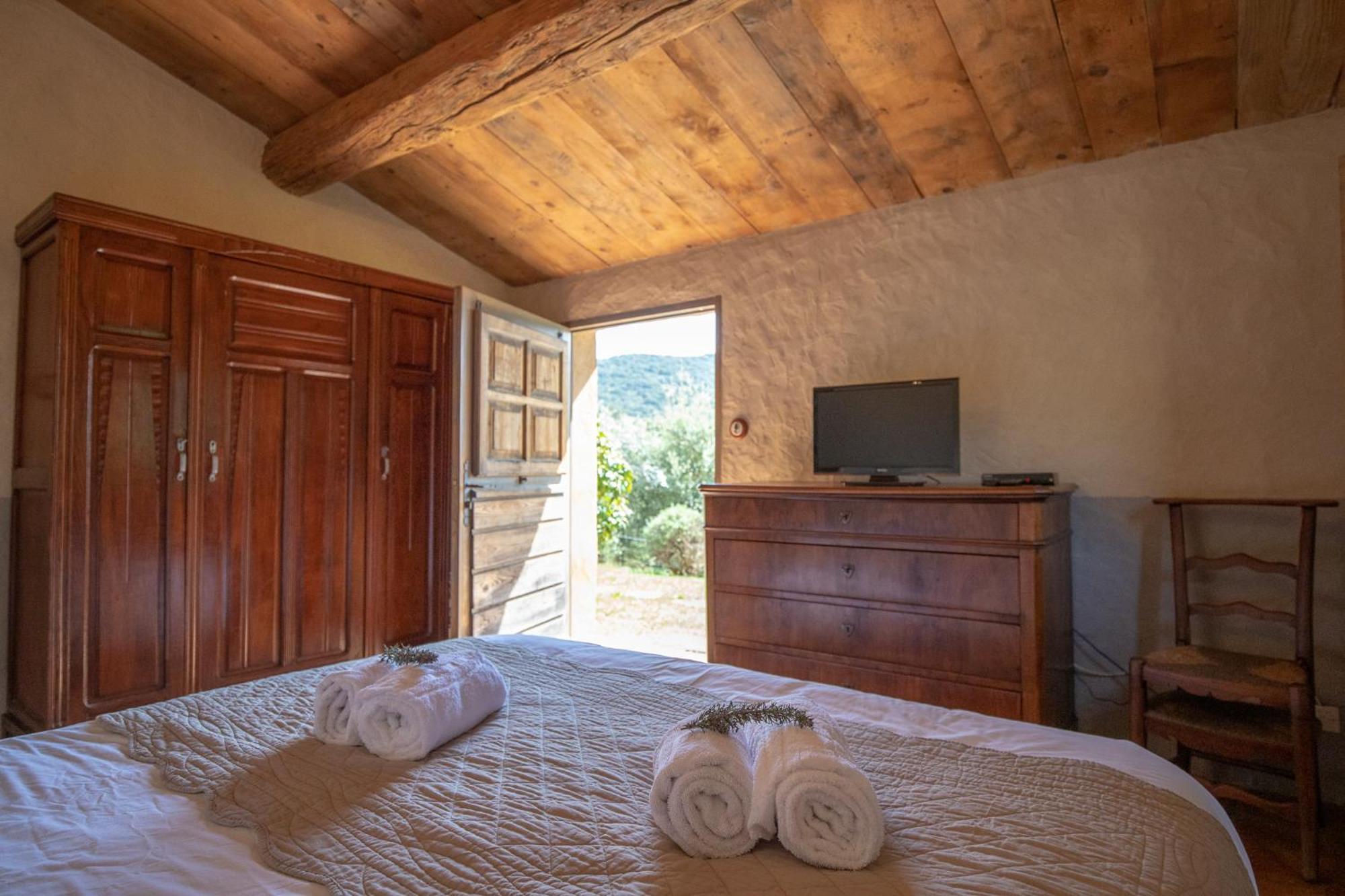 Inn U Sirenu Sartene (Corsica)